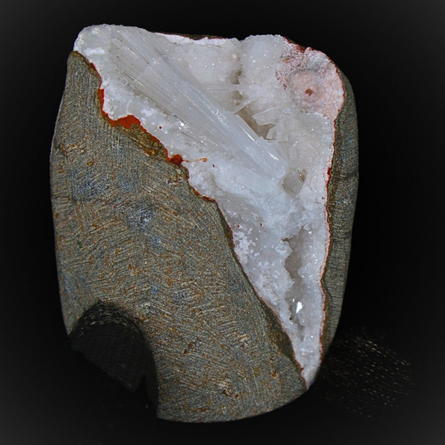 Stunning Scolecite Geode Healing Cluster β 6.3x5cm High Vibration Spiritual 185g