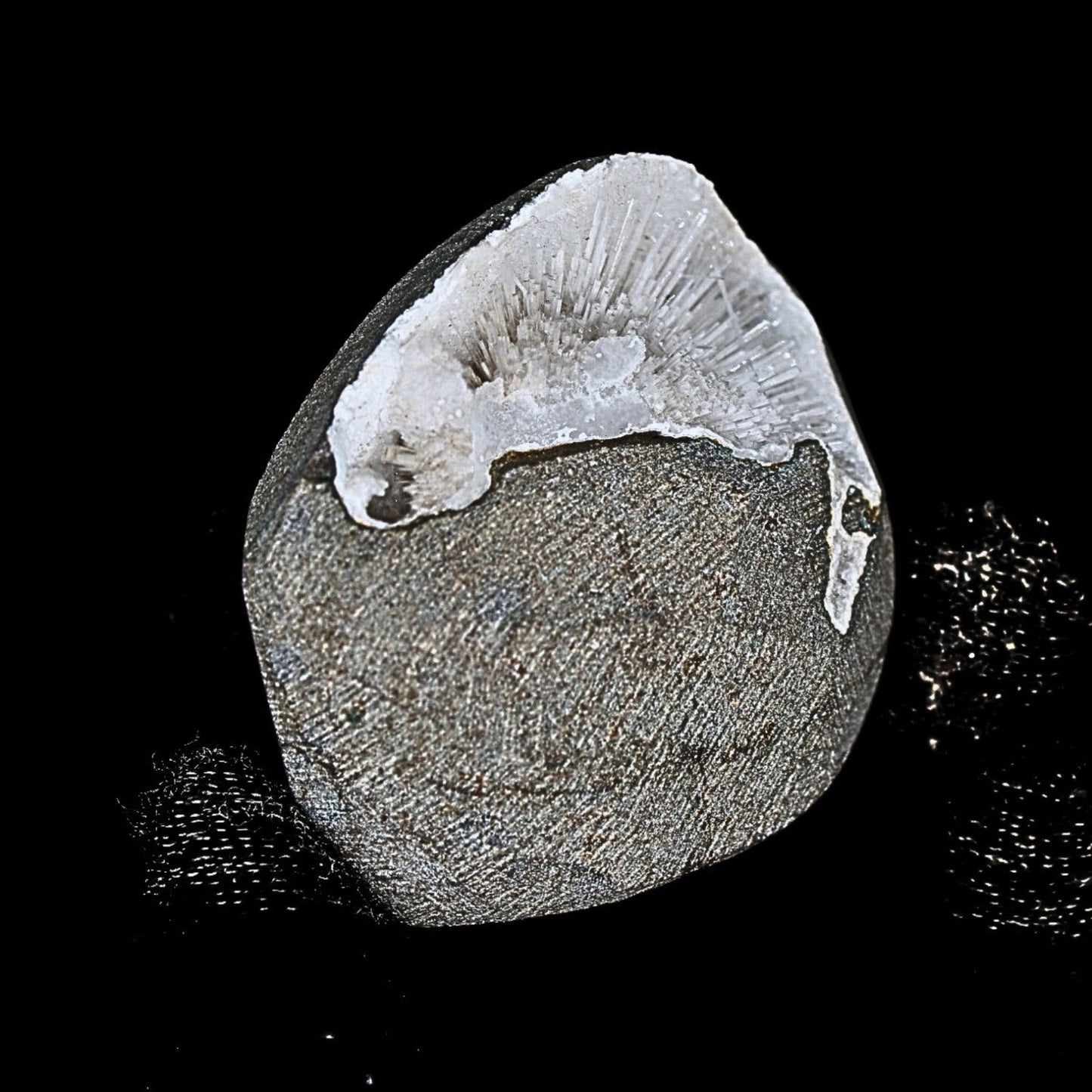 Natural Scolecite Geode 85g Raw Healing Crystal Mineral Specimen