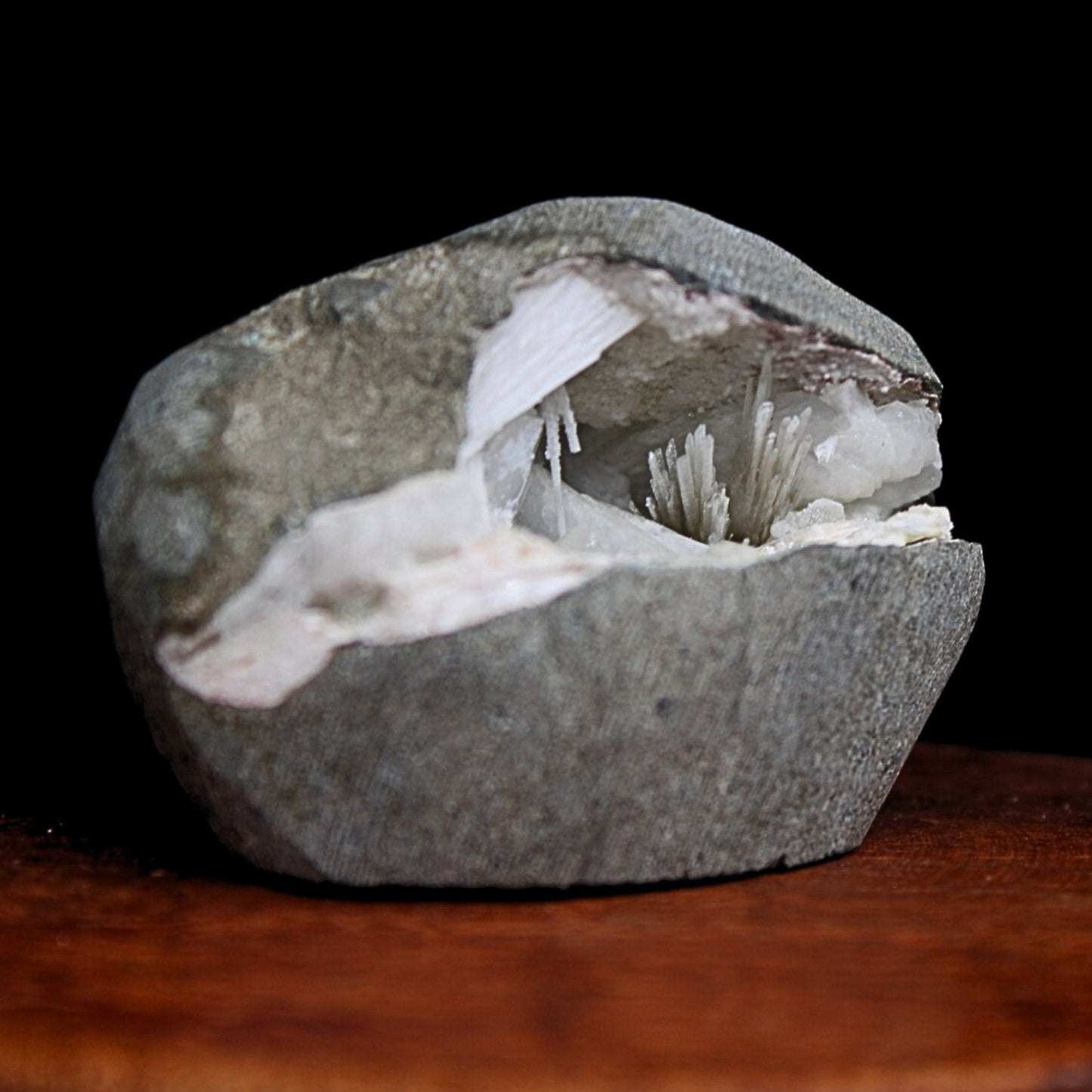 Scolecite Geode 110g 6x5.4cm Natural Crystal India Healing Mineral Gift