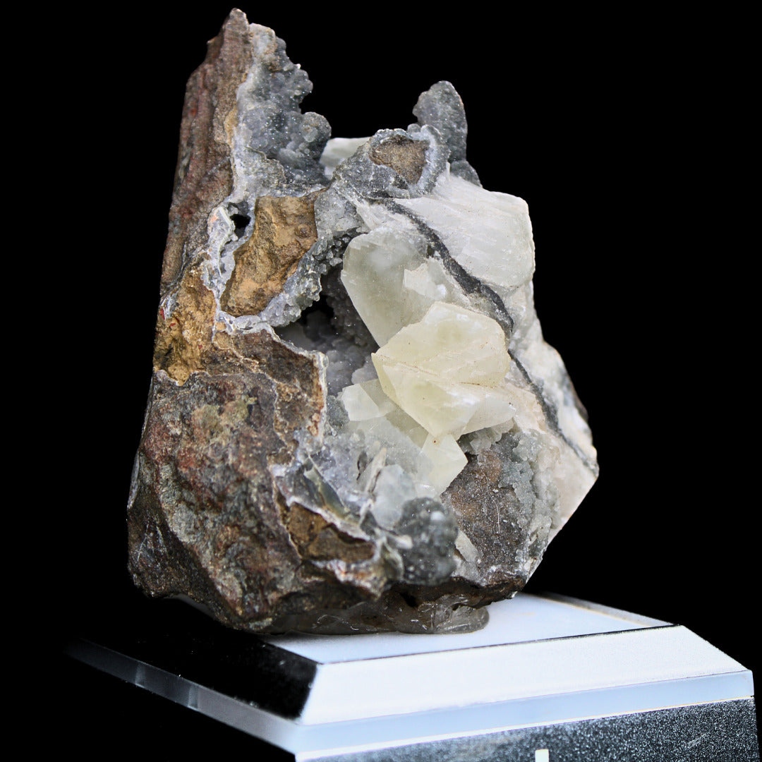 Coral Chalcedony 162g Healing Crystal for Calm, Energy & Balance