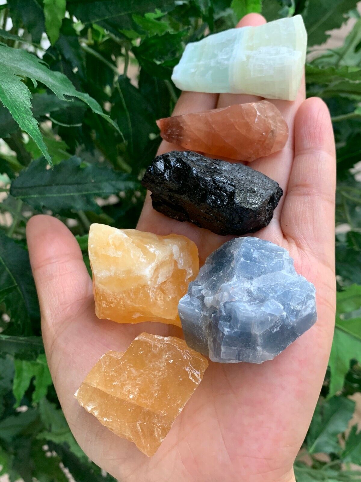 Premium Crystals & Healing Stones Set for New Beginnings, Meditation, Protection
