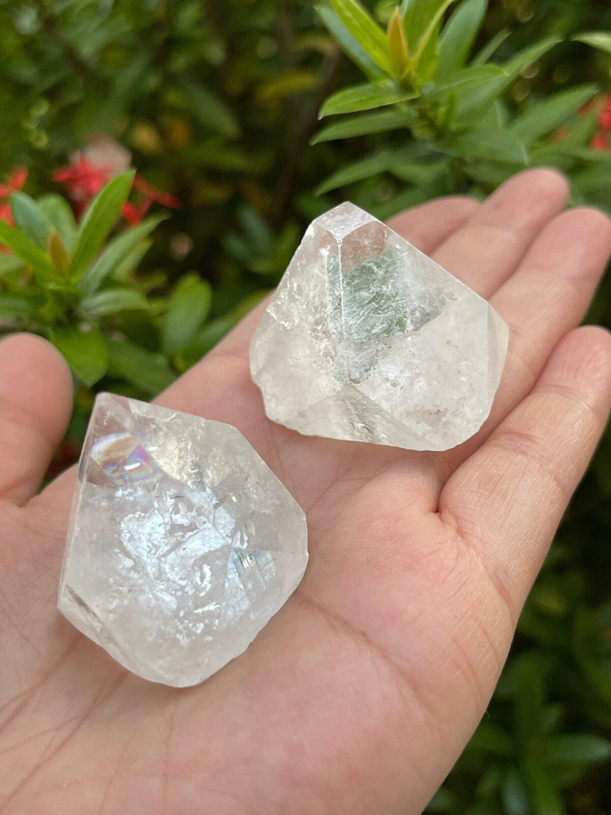 Large Apophyllite Tips & Points – Natural Apophyllite Pyramids Small - large (3g - 90g)