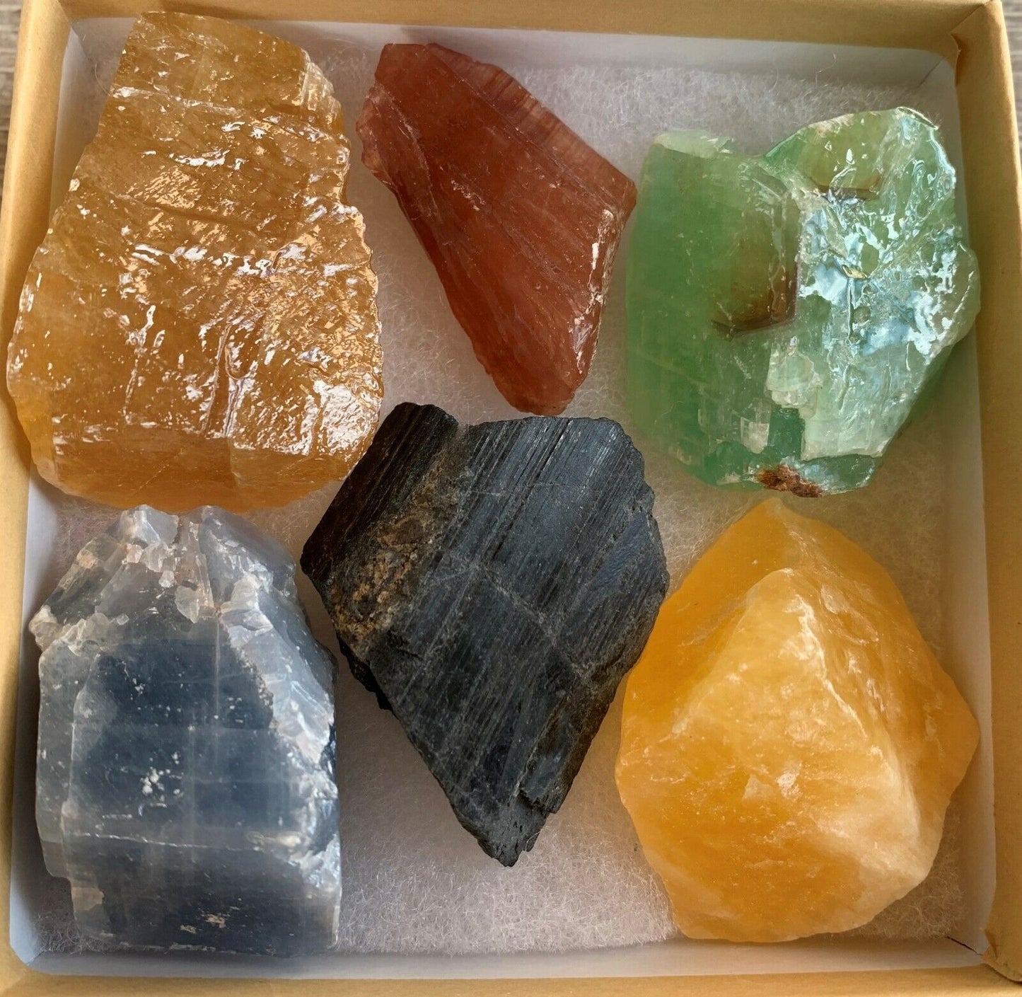 Premium Crystals & Healing Stones Set for New Beginnings, Meditation, Protection