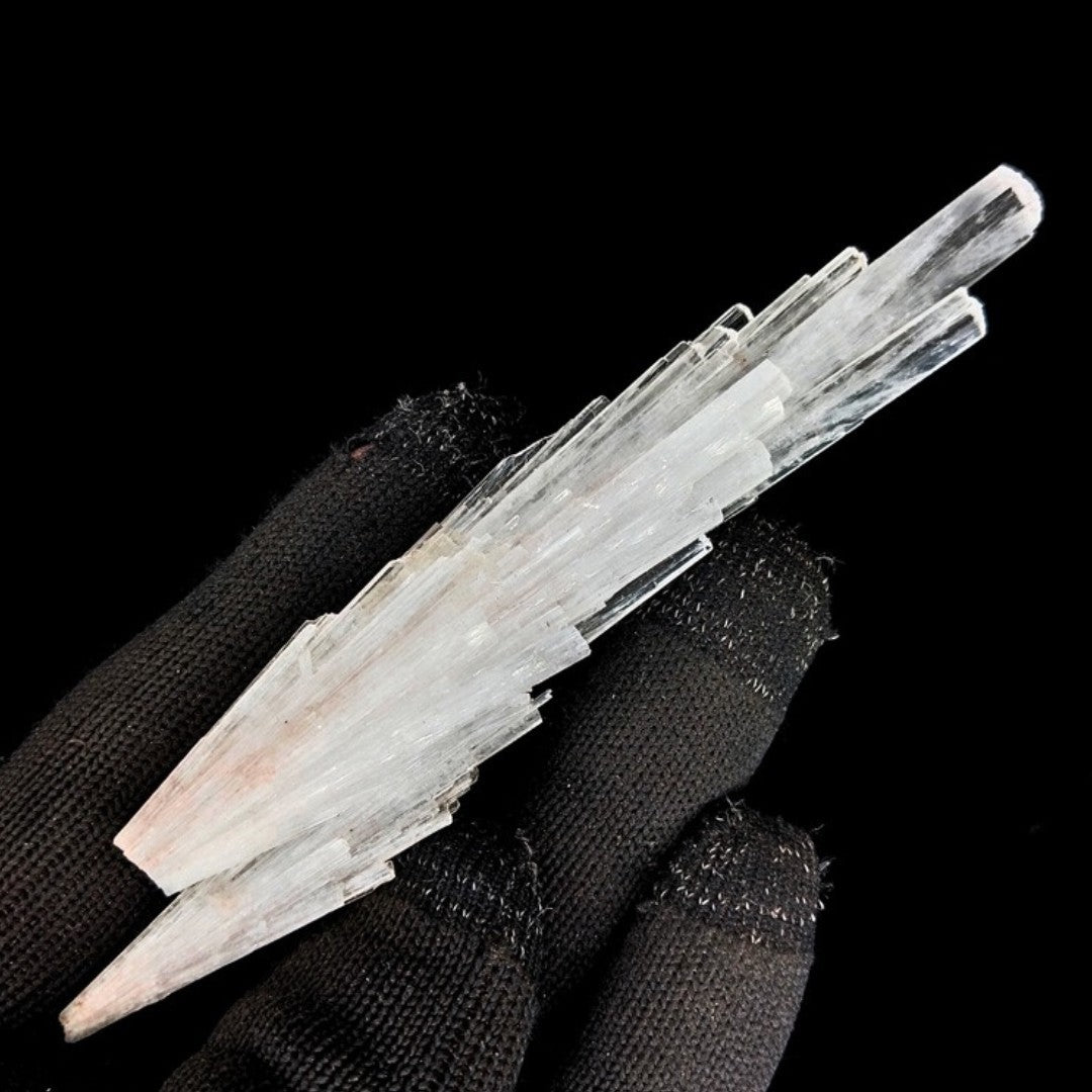 Scolecite Healing Crystal 18g Calming Stone for Meditation & Peace Reiki