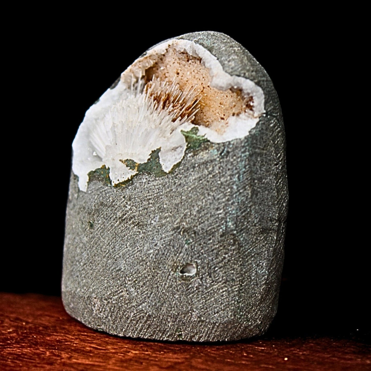 145g Scolecite Geode Radiating Crystal Mineral Specimen from India