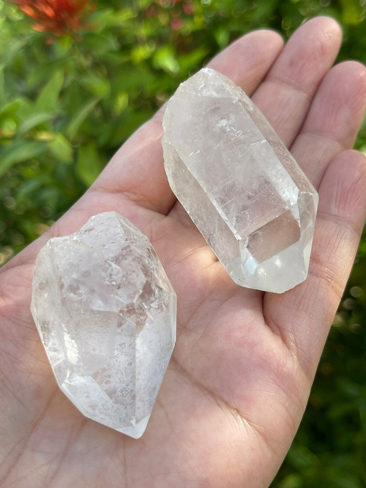 Grade A+++ Natural Clear Quartz Crystal Points, 1.5 to 3.5 Inches Long, 1-2 oz