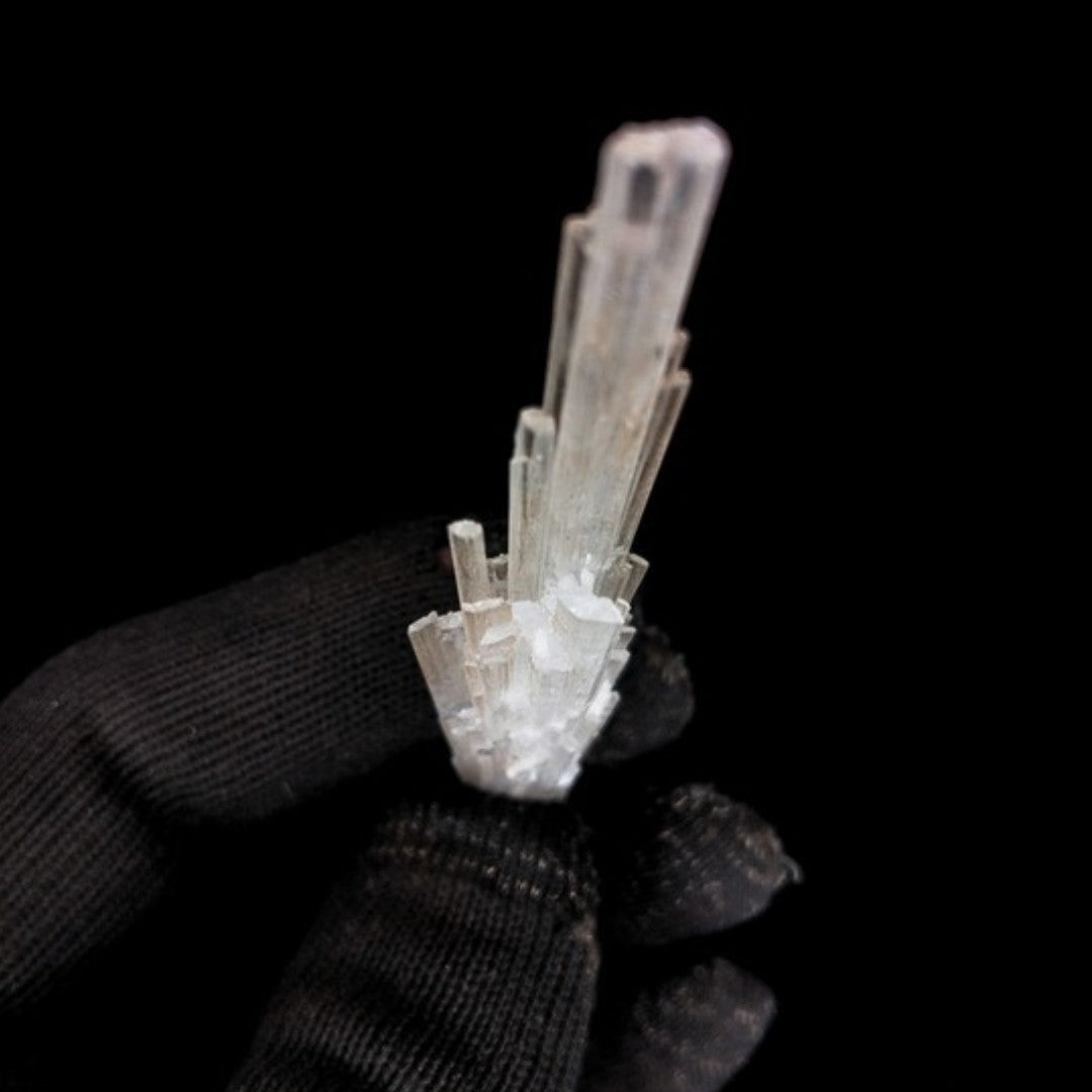 Rare Scolecite Crystal Cluster 10g Mineral Specimen India Zeolite 9x2 cm