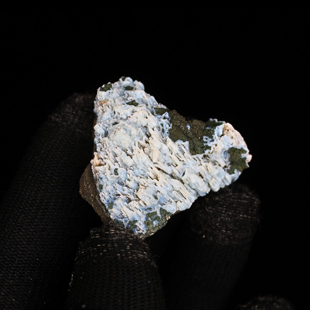 Natural Chalcedony Healing Crystal Cluster 24g Spiritual Energy Stone 4x4cm