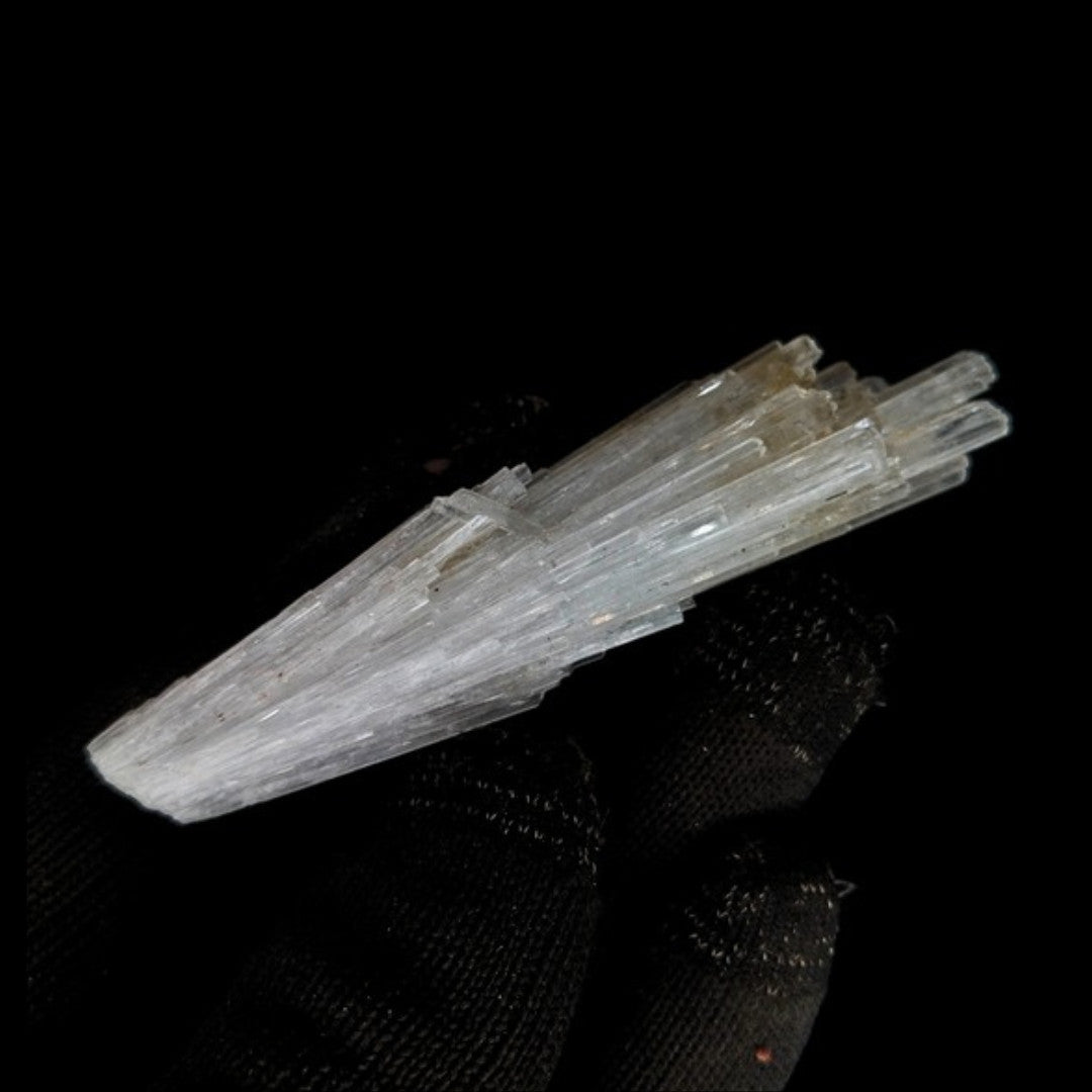 Scolecite Healing Crystal 18g Peace Sleep Meditation Stone India