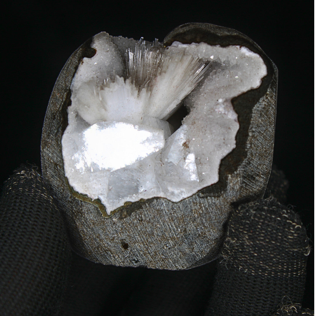 128g Scolecite Spray in Heulandite Geode Rare Zeolite Mineral Specimen India