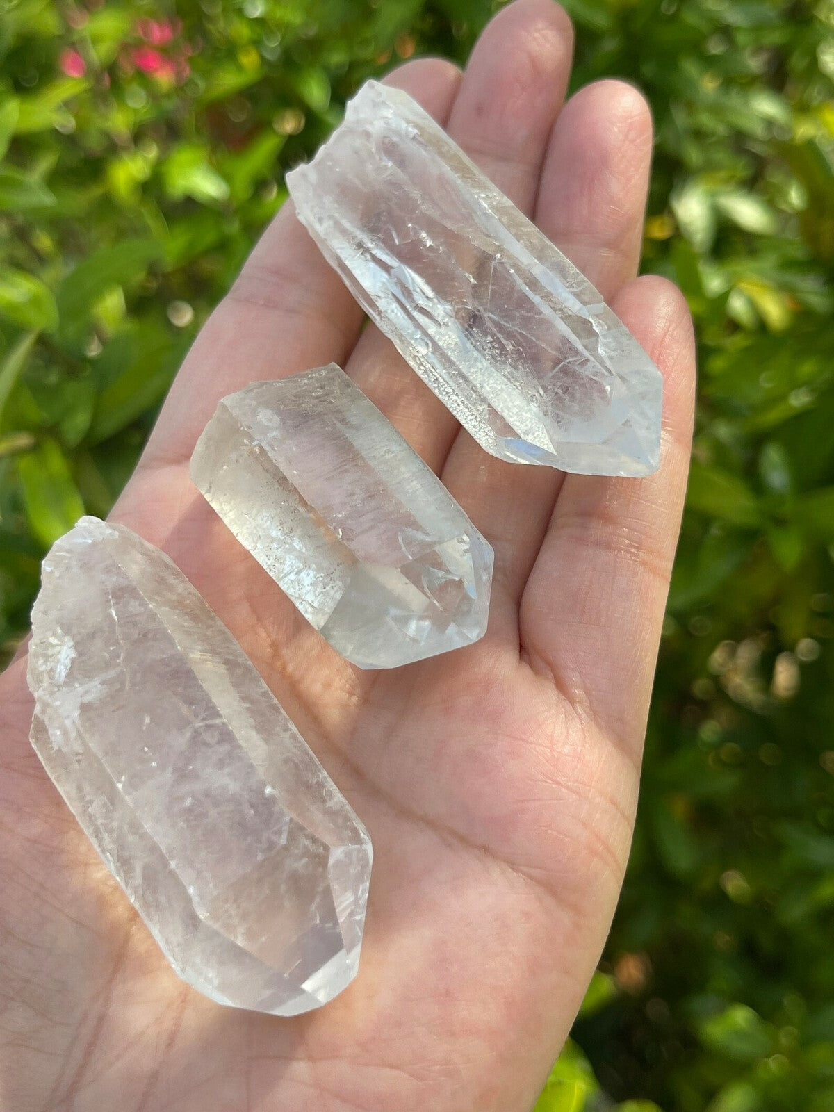 Grade A+++ Natural Clear Quartz Crystal Points, 1.5 to 3.5 Inches Long, 1-2 oz