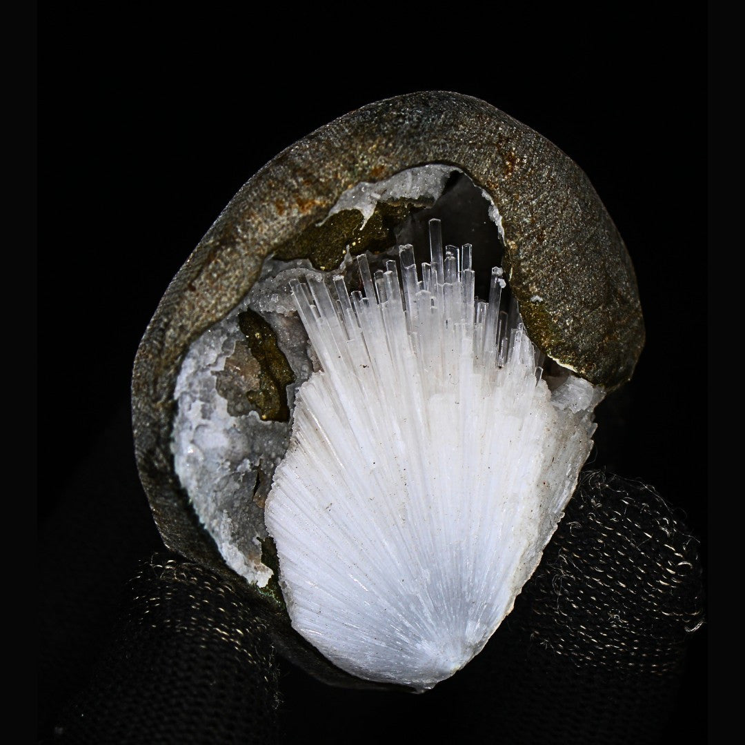 Scolecite Geode 90g High-Vibe Reiki Healing Crystal Chakra Energy Stone