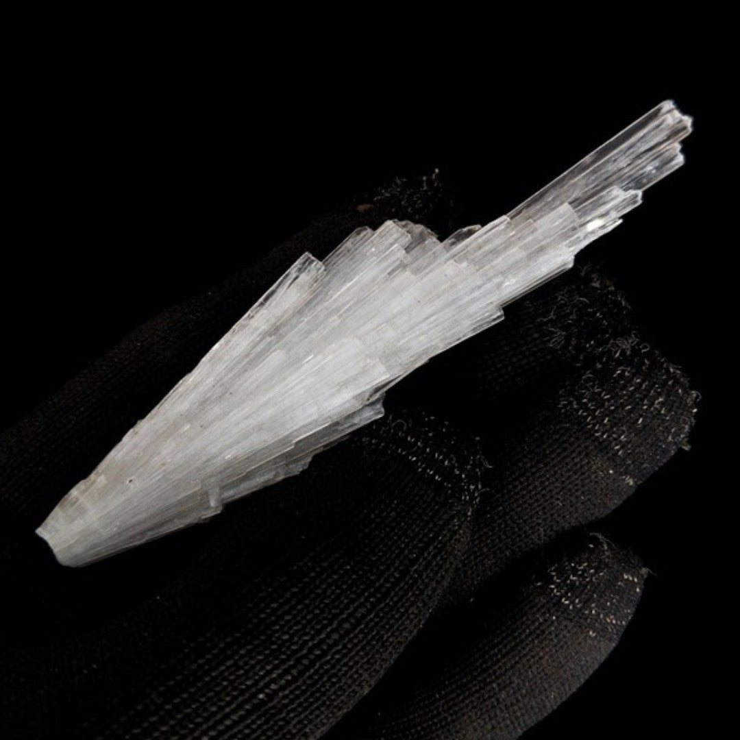 Scolecite Mineral Cluster | Natural Healing Crystal | Spiritual 14g 10x2x1 Cm