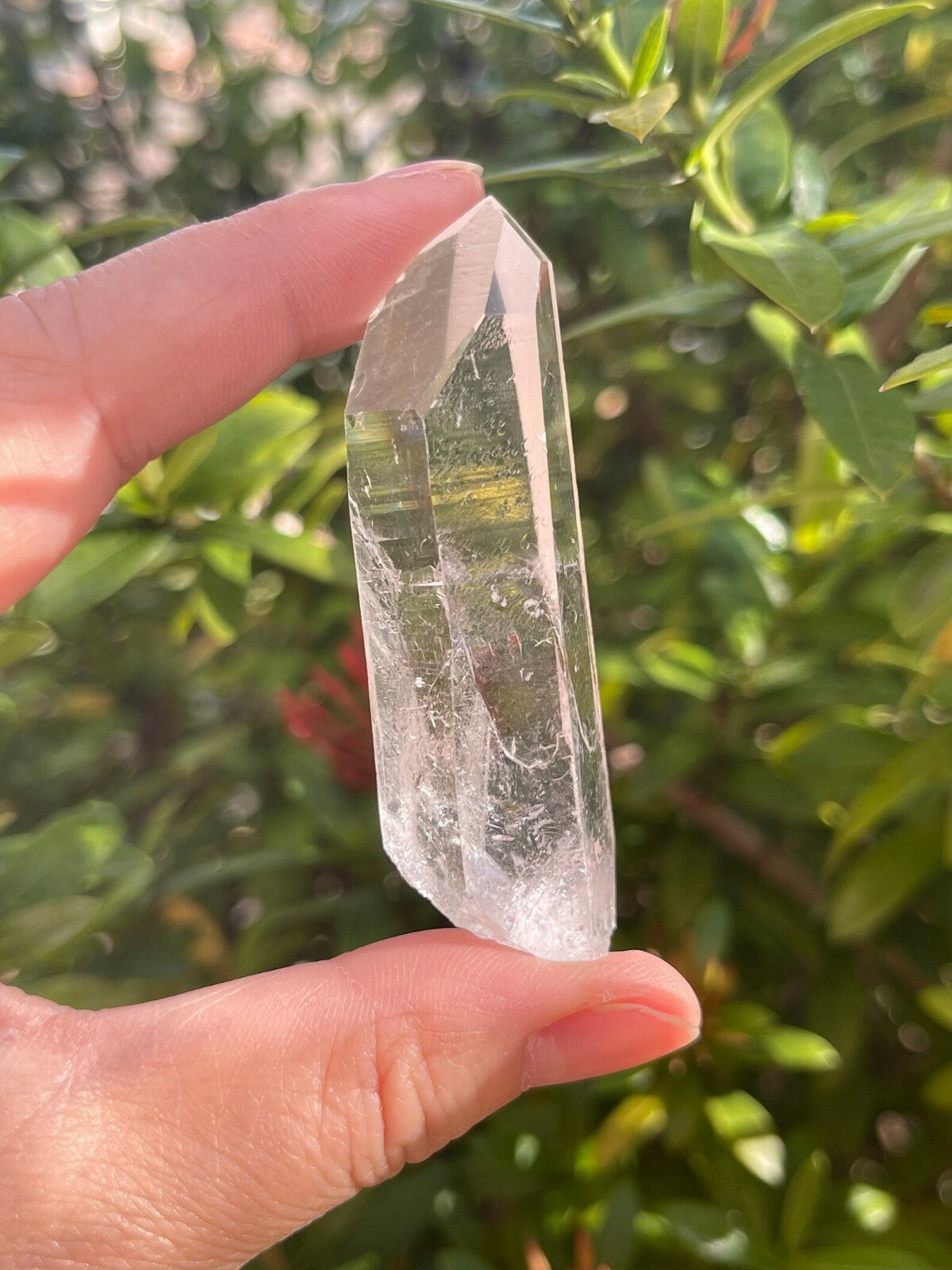 Grade A+++ Natural Clear Quartz Crystal Points, 1.5 to 3.5 Inches Long, 1-2 oz
