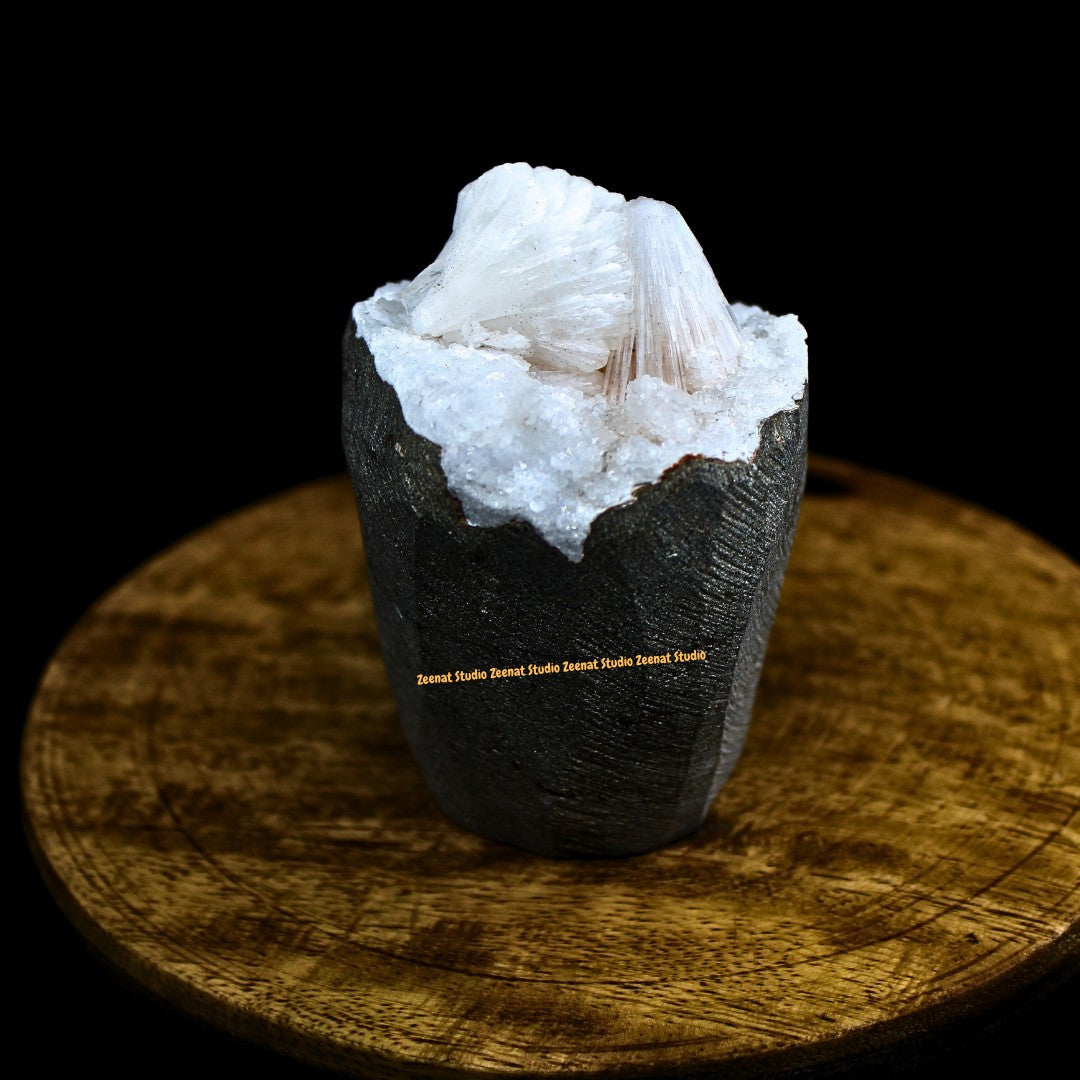 Rare Scolecite Stilbite Heulandite Geode 235g Mineral Specimen India