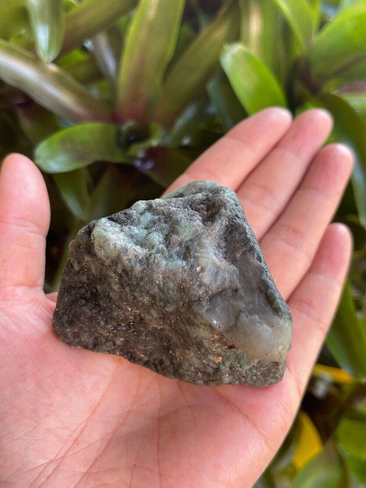 Grade A++ Large Emerald Rough Stones, 2 - 3 Inch Raw Emerald, Wholesale Bulk Lot