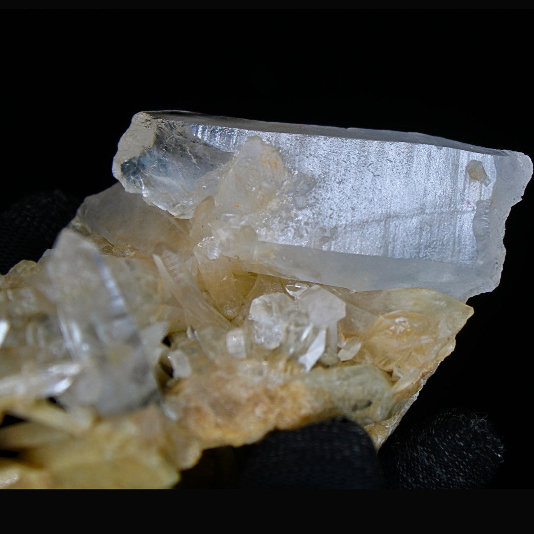 Himalayan Clear Quartz 0.66 lb Meditation & Energy Healing Crystal