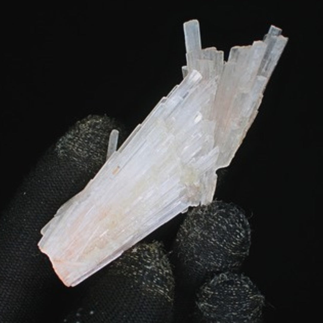 Natural Scolecite Crystal Cluster 26g White Zeolite Mineral from India