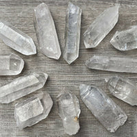 Grade A+++ Natural Clear Quartz Crystal Points, 2 to 4 Inches Long, 2-3 oz