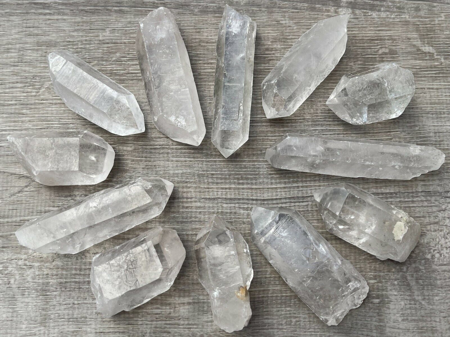 Grade A+++ Natural Clear Quartz Crystal Points, 2 to 4 Inches Long, 2-3 oz