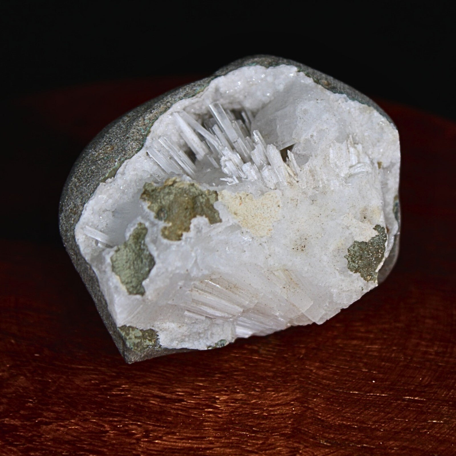 Scolecite Geode 65g 5x3cm Natural Mineral India Rare Healing Crystal