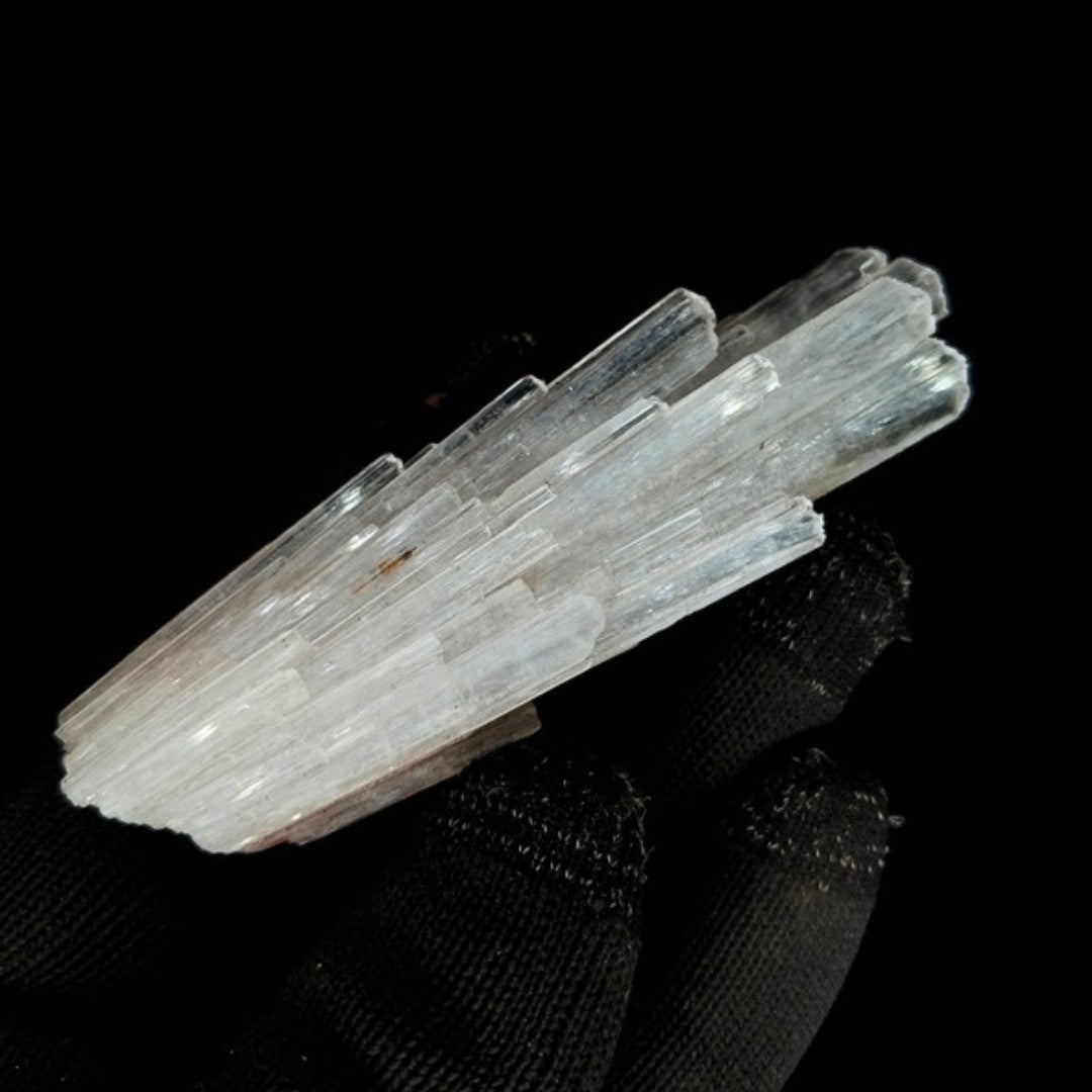 Natural Scolecite Cluster 30g White Zeolite Crystal Mineral from India