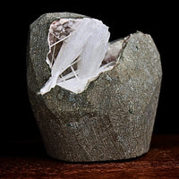 Healing Scolecite Geode 172g Natural Crystal Cluster for Meditation India