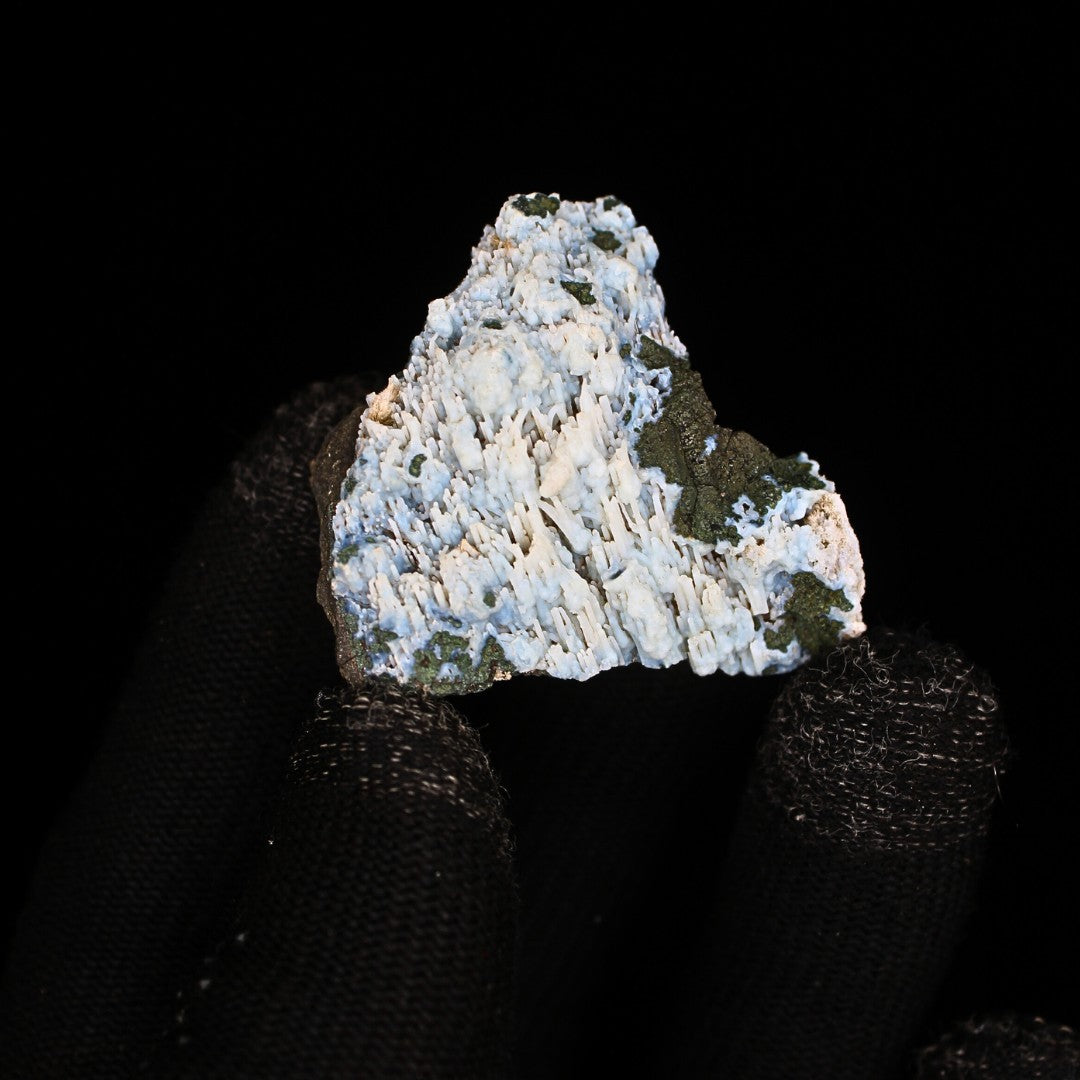 Natural Chalcedony Healing Crystal Cluster 24g Spiritual Energy Stone 4x4cm