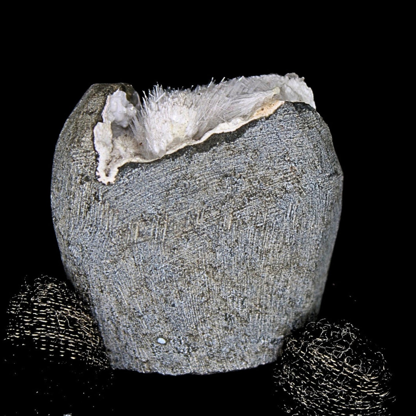 Scolecite Geode 65g Reiki Crystal for Peace Crown Chakra Healing