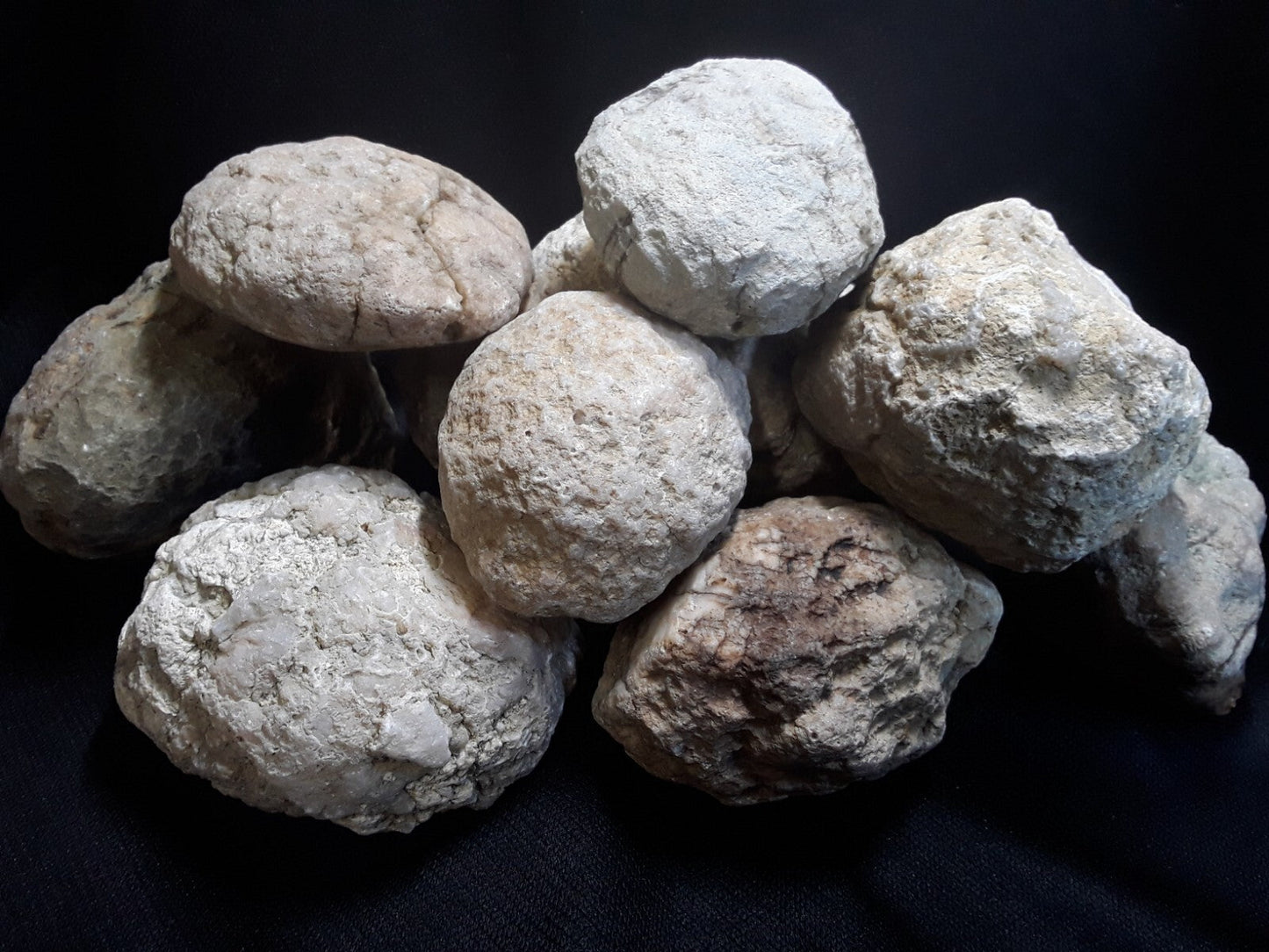 5 lbs Premium Kentucky Uncut Geodes Agates Nodules Lapidary Quartz Crystals Sale