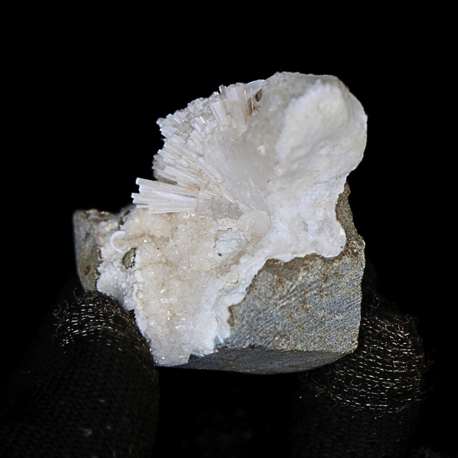 Scolecite Geode 60g 6x4cm Natural White Crystal for Meditation Healing