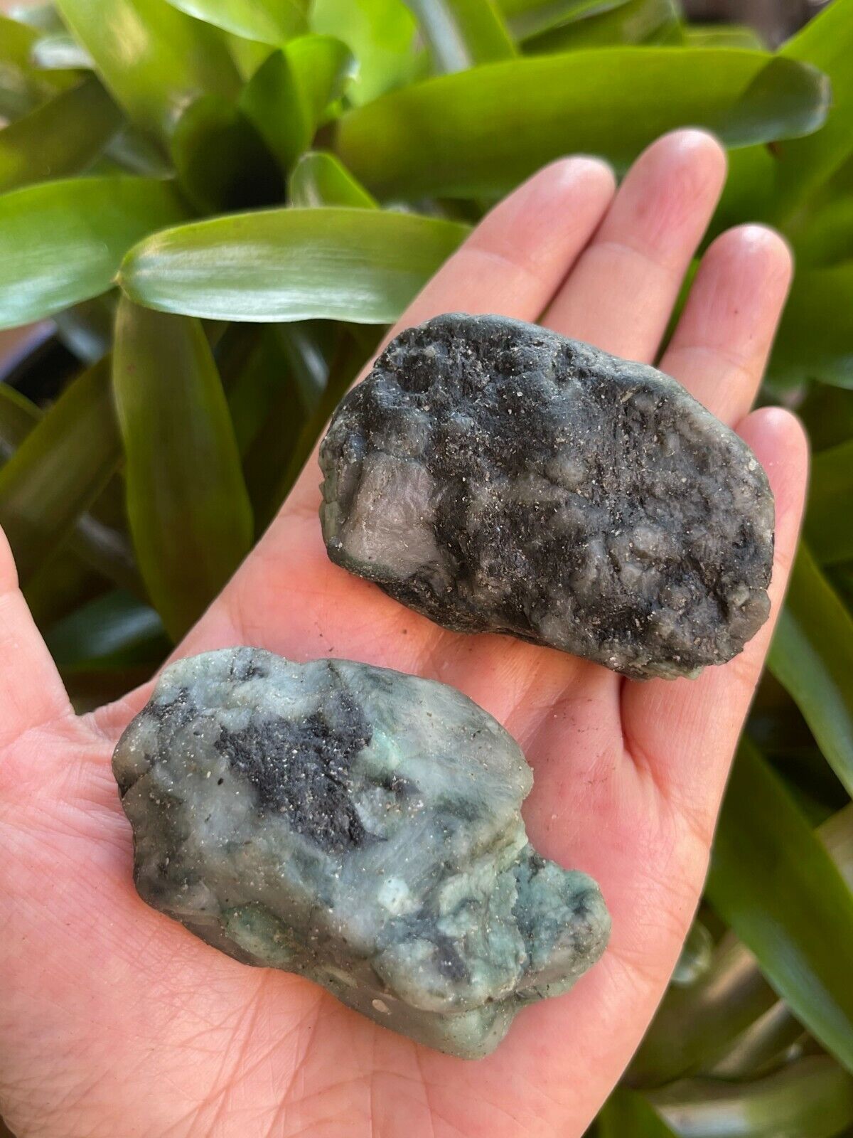 Grade A++ Large Emerald Rough Stones, 2 - 3 Inch Raw Emerald, Wholesale Bulk Lot