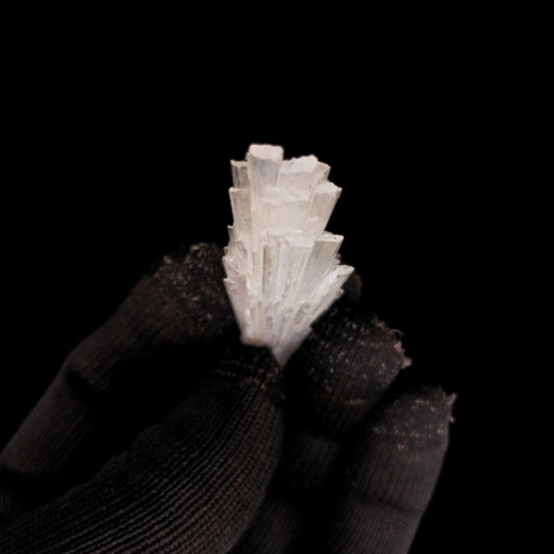 Natural Scolecite Healing Cluster 15g | 8x2x1 cm | White Zeolite Crystal