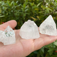 Large Apophyllite Tips & Points – Natural Apophyllite Pyramids Small - large (3g - 90g)