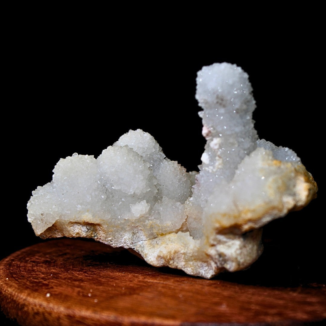 Natural Rainbow Quartz 136g Crystal Cluster Iridescent Mineral 8x5 cm