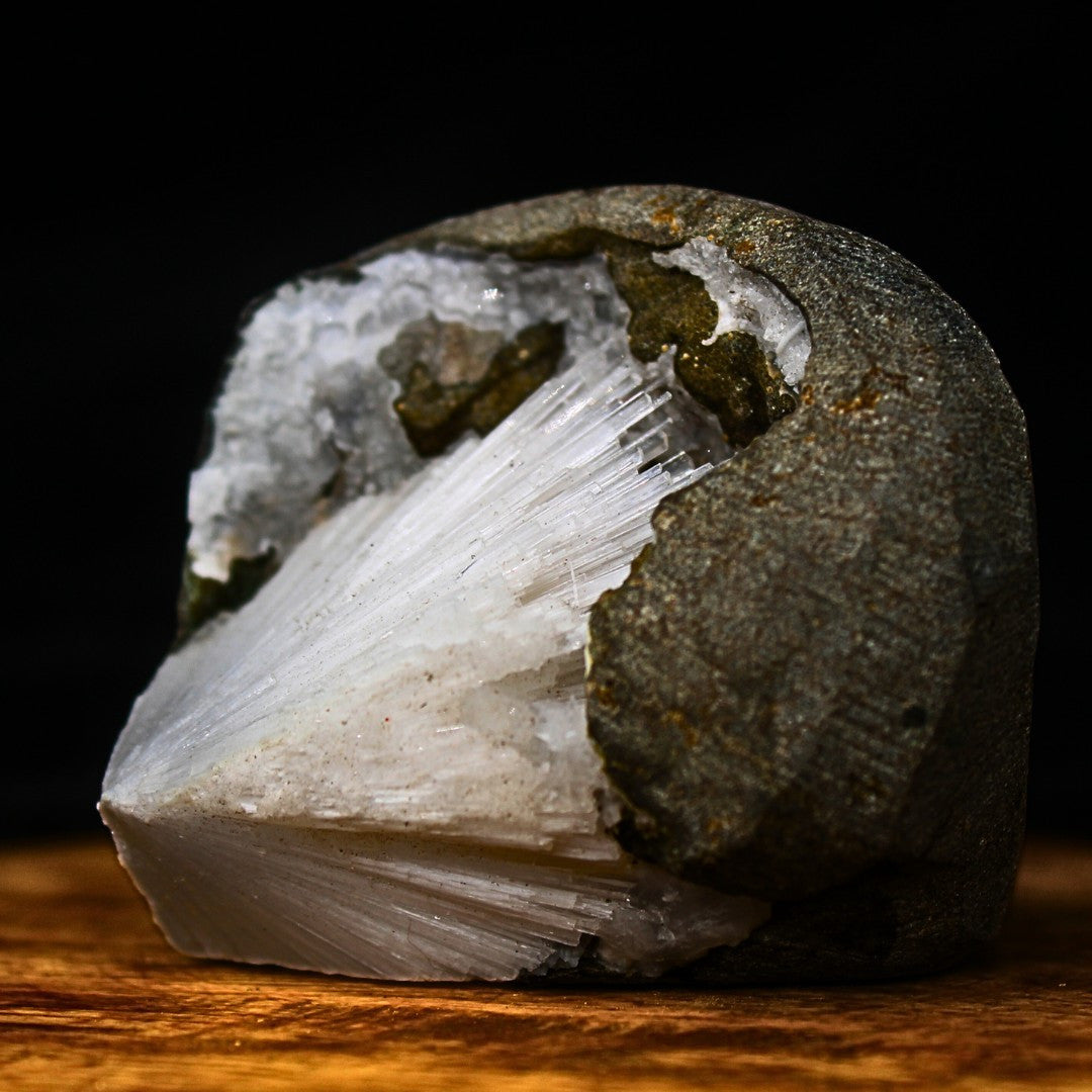 Scolecite Geode 90g High-Vibe Reiki Healing Crystal Chakra Energy Stone