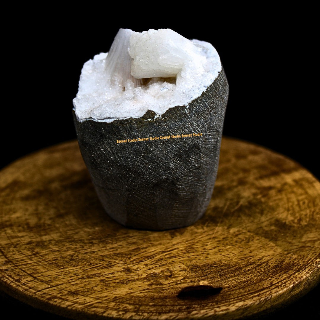 Rare Scolecite Stilbite Heulandite Geode 235g Mineral Specimen India