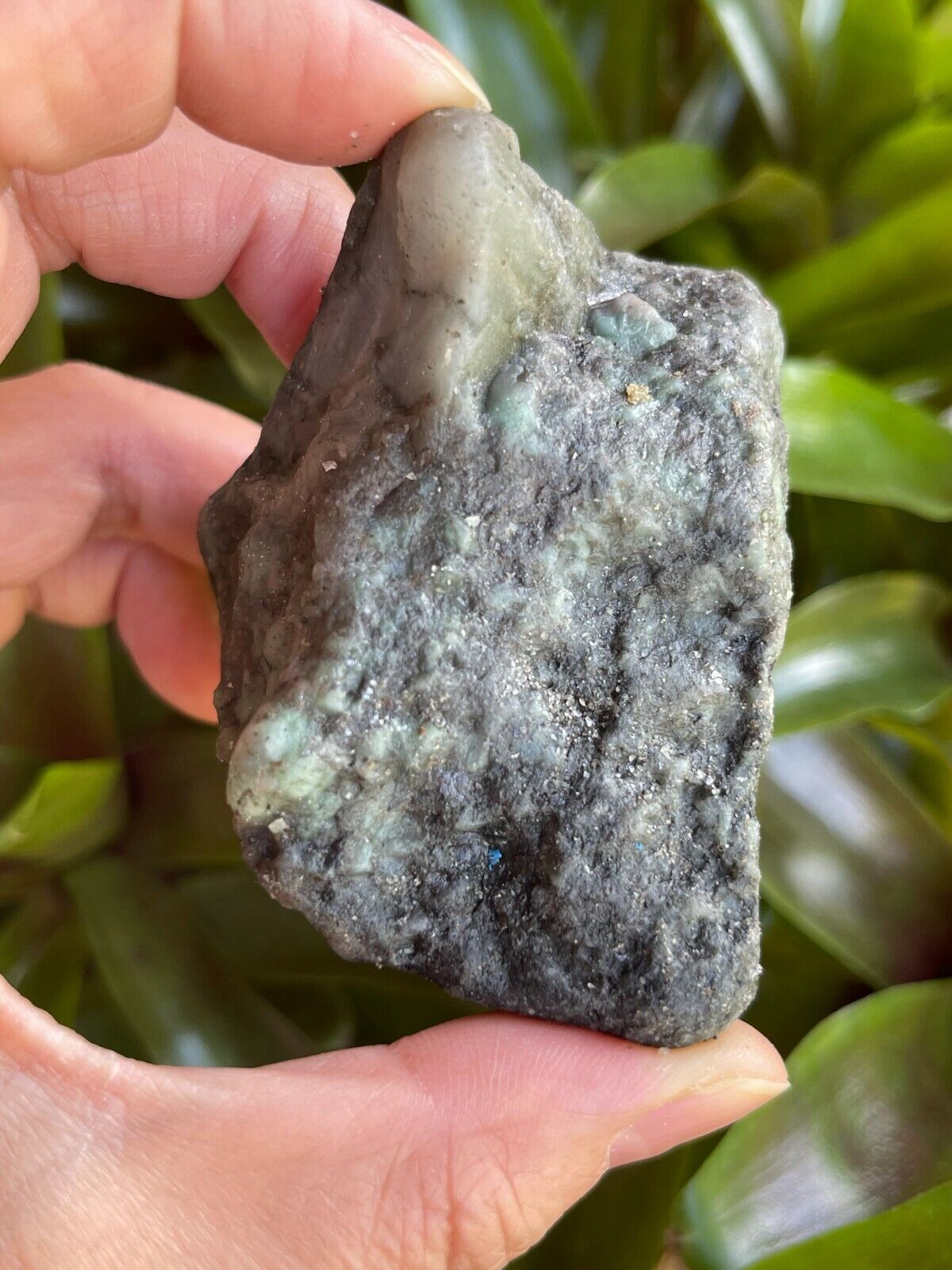 Grade A++ Large Emerald Rough Stones, 2 - 3 Inch Raw Emerald, Wholesale Bulk Lot