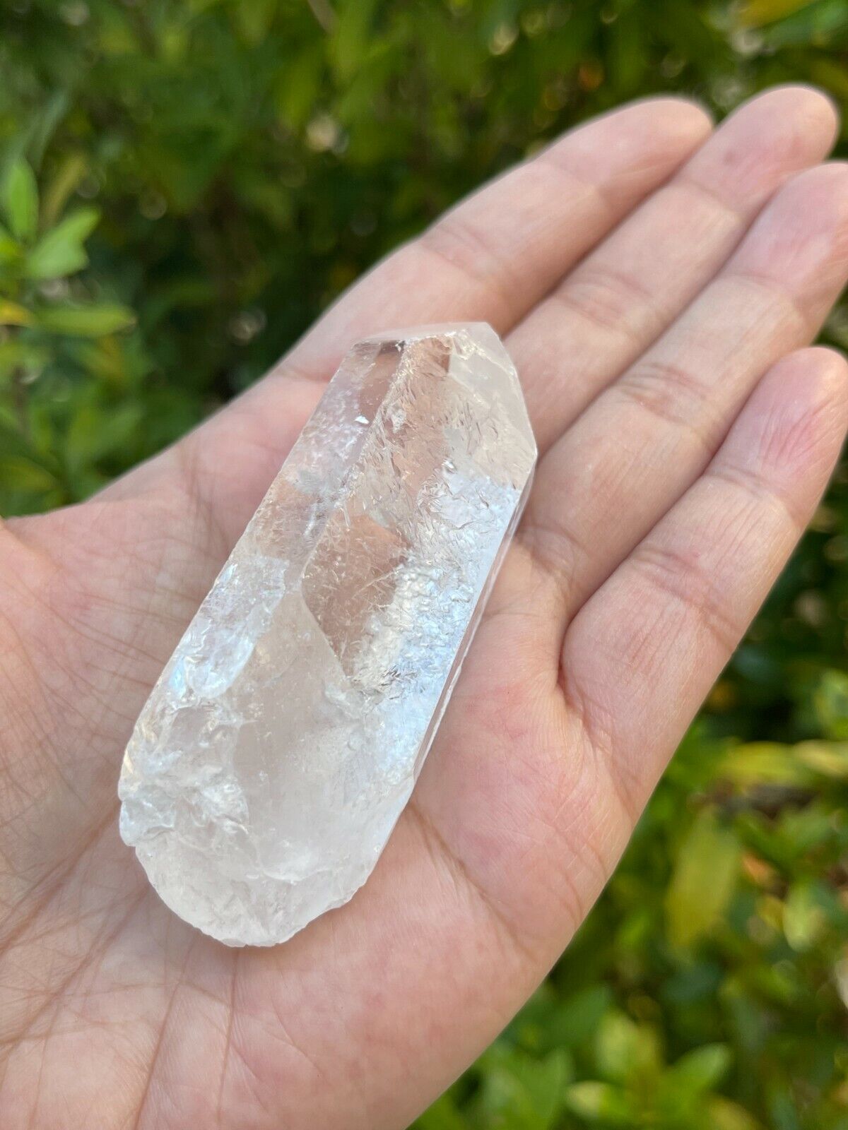 Grade A+++ Natural Clear Quartz Crystal Points, 2 to 4 Inches Long, 2-3 oz