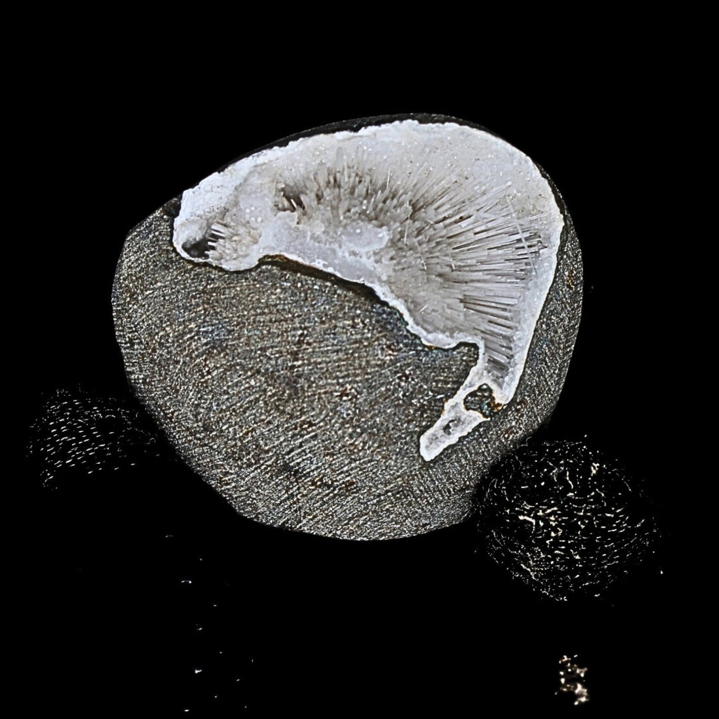 Natural Scolecite Geode 85g Raw Healing Crystal Mineral Specimen