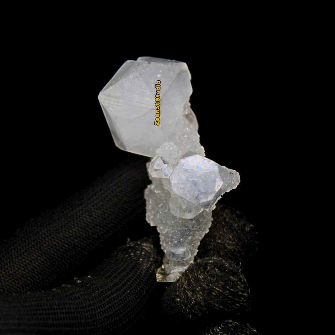 Unusual Apophyllite Crystal Cluster 6cm 180g Shiny Luster Tower Mineral Specimen