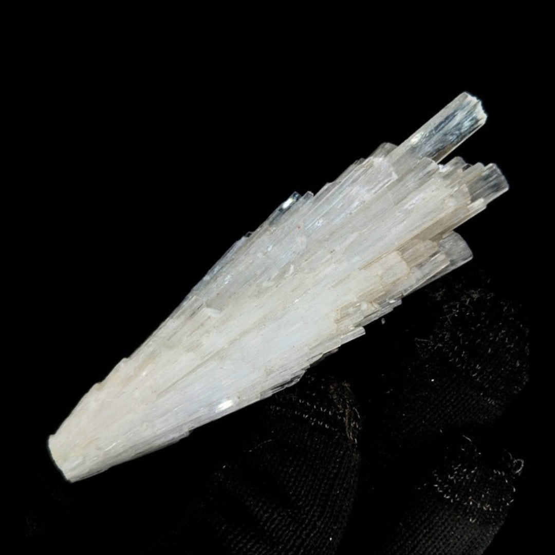 Rare Scolecite Cluster White Zeolite 30g Crystal Mineral Healing Stone India