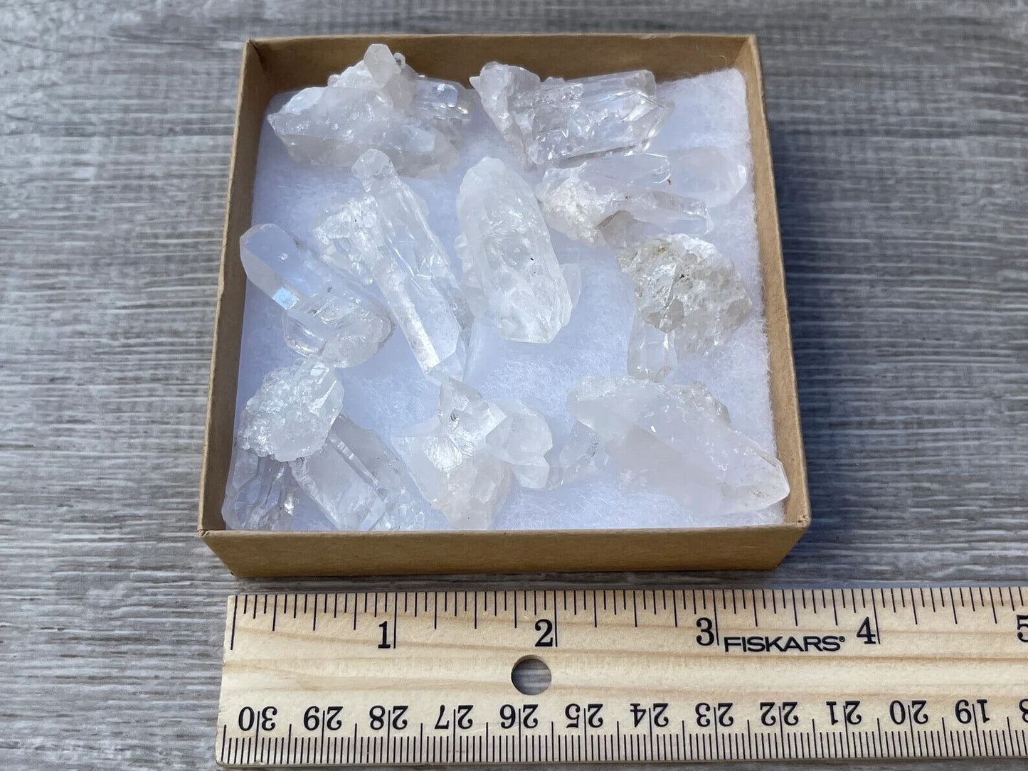 10 pcs Box Clear Quartz Clusters Collection, Grade A++ Raw Clear Quartz Geode