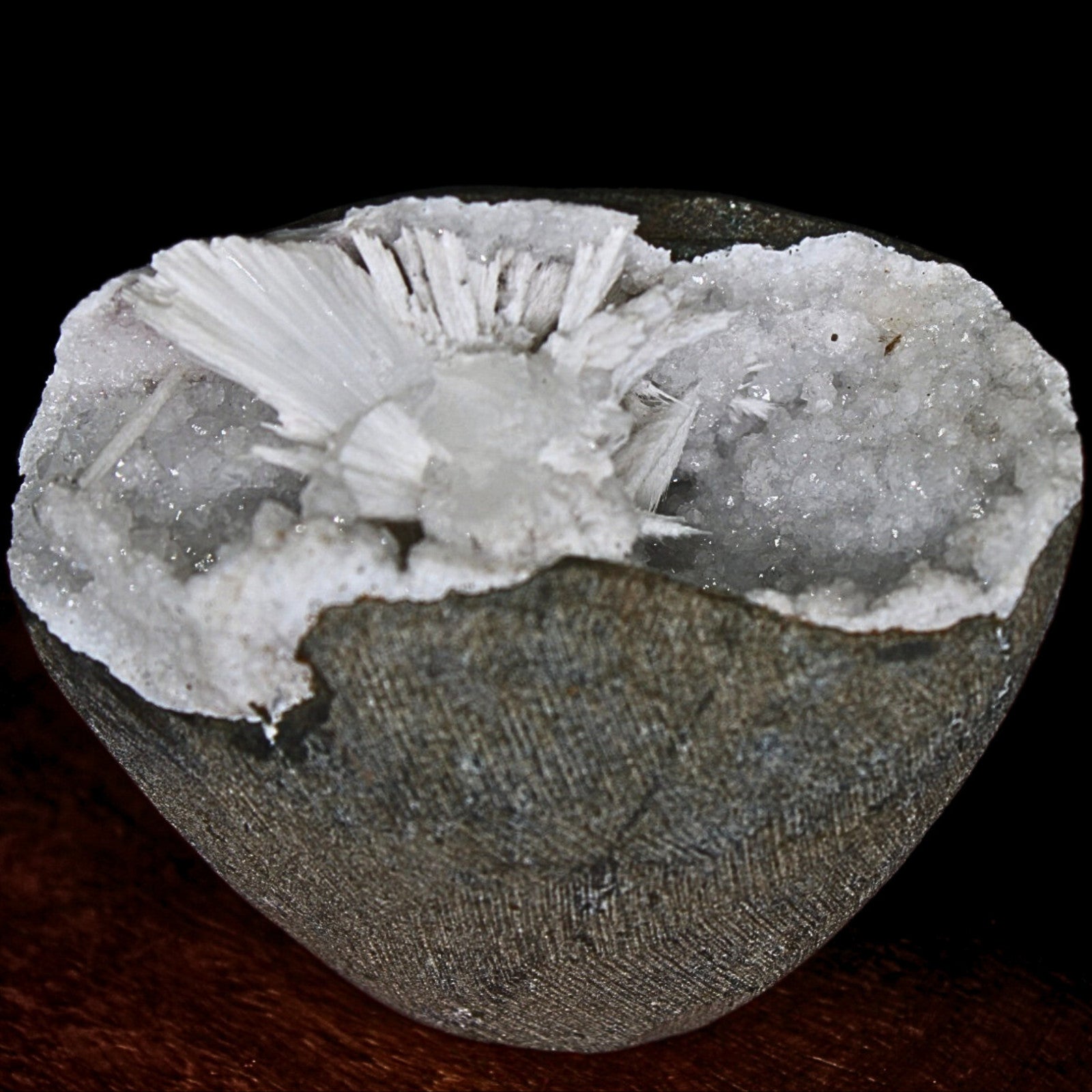 Scolecite Geode 148g 6x5cm Natural Calm Energy Stone for Chakra & Reiki
