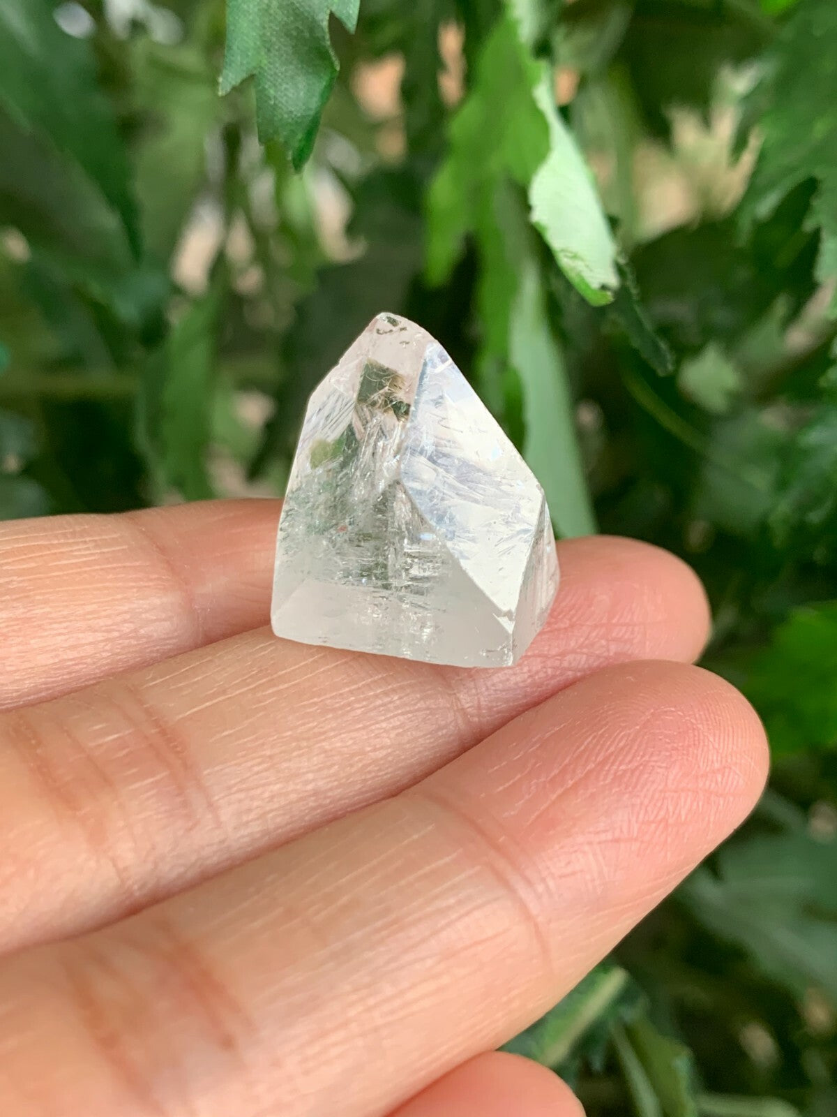 5 Pcs Small Apophyllite Tips, Apophyllite Point, Apophyllite Pyramid, Raw Stones