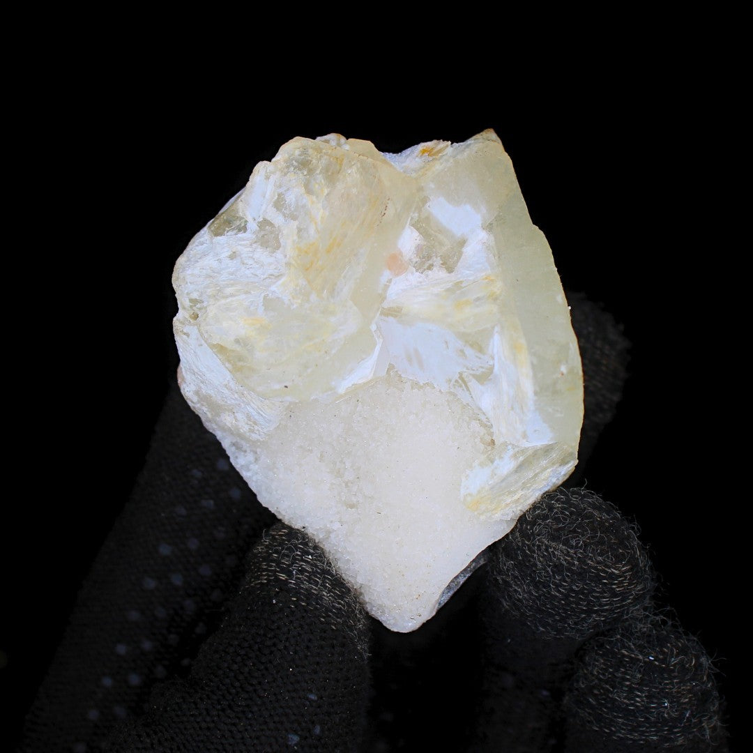 Natural Rainbow Quartz Cluster 82g Vibrant Healing Energy Crystal India