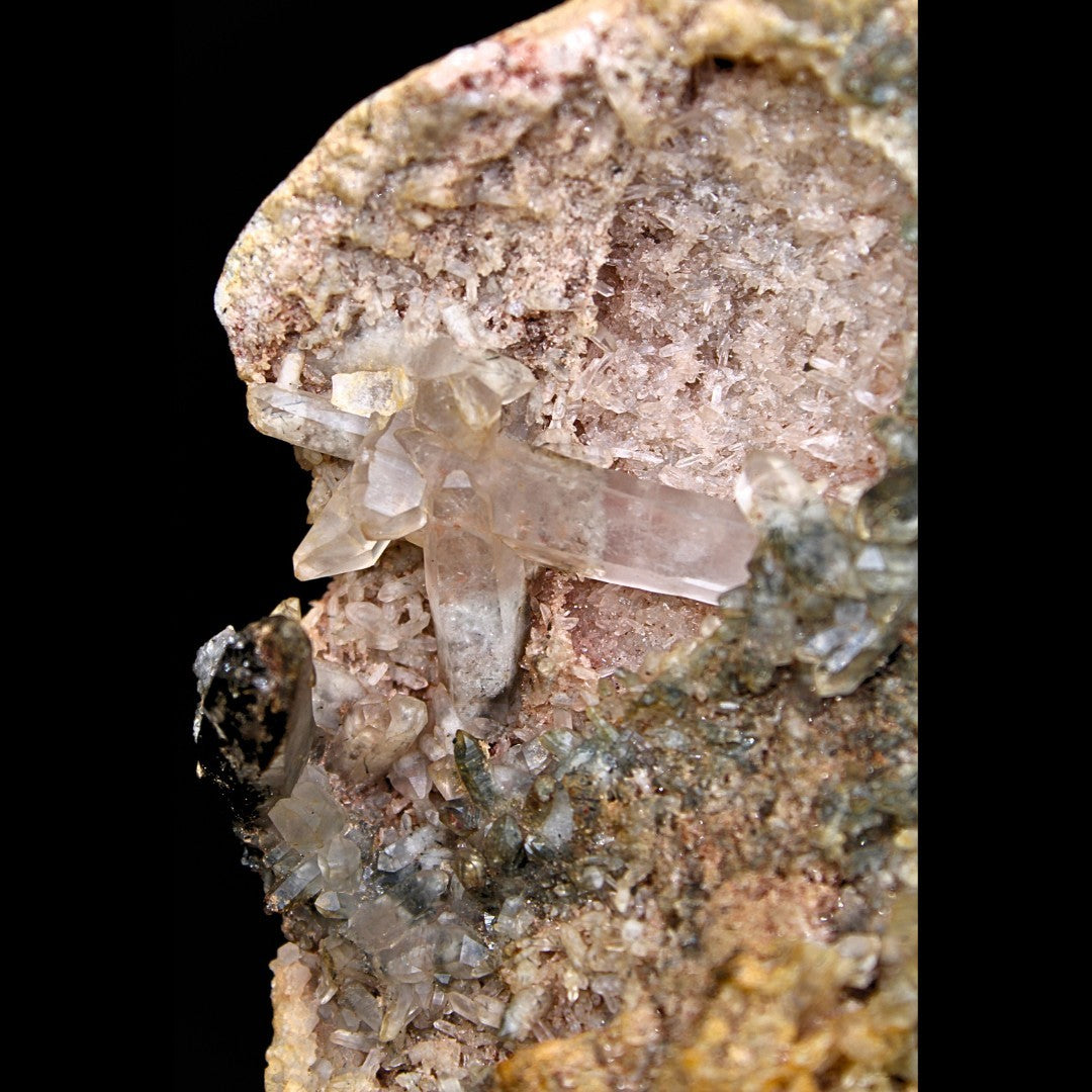 655g Himalayan Quartz Cluster Reiki Crystal for Energy Healing & Chakra Work