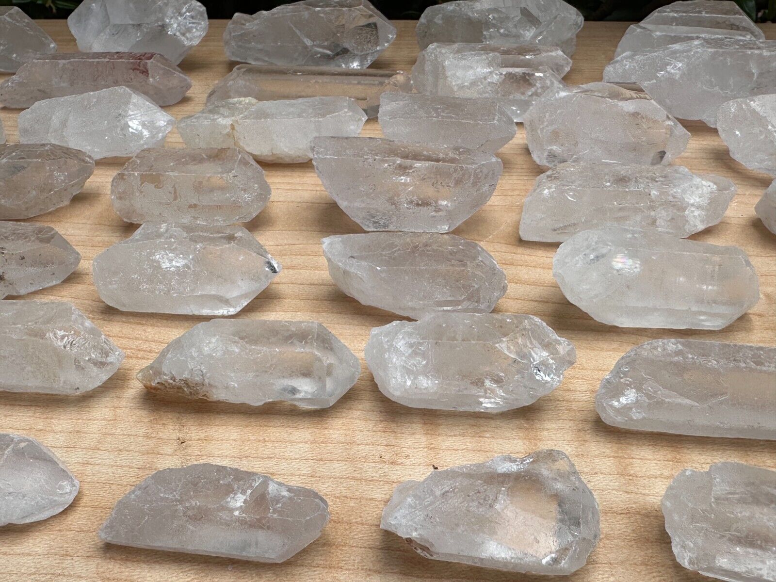 Natural Clear Quartz Crystal Points 1 to 3 Inches, Wholesale Bulk Lot