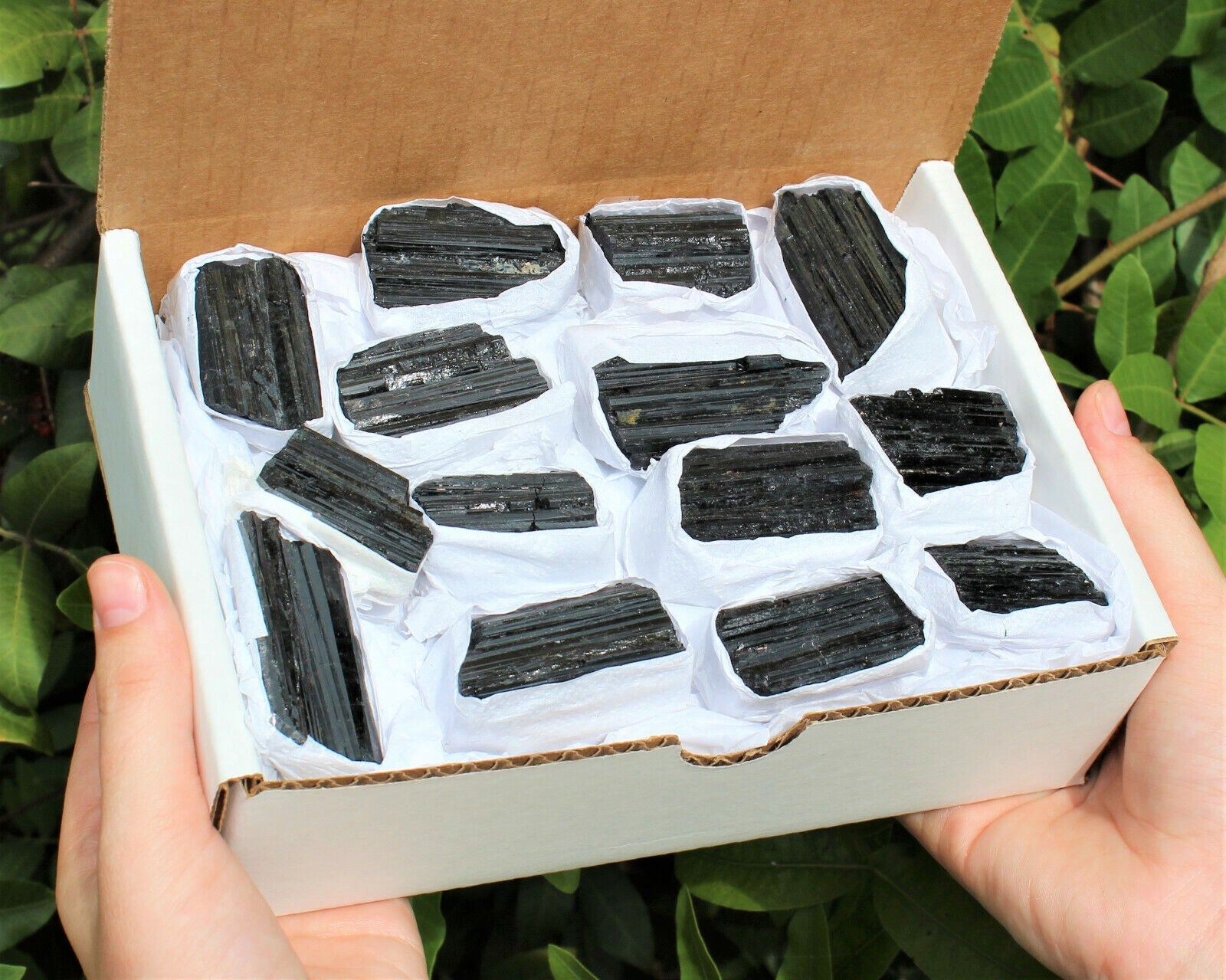 🖤 Bulk Extra Grade Shiny Natural Rough Black Tourmaline Rods – Box of 14–18 Pcs