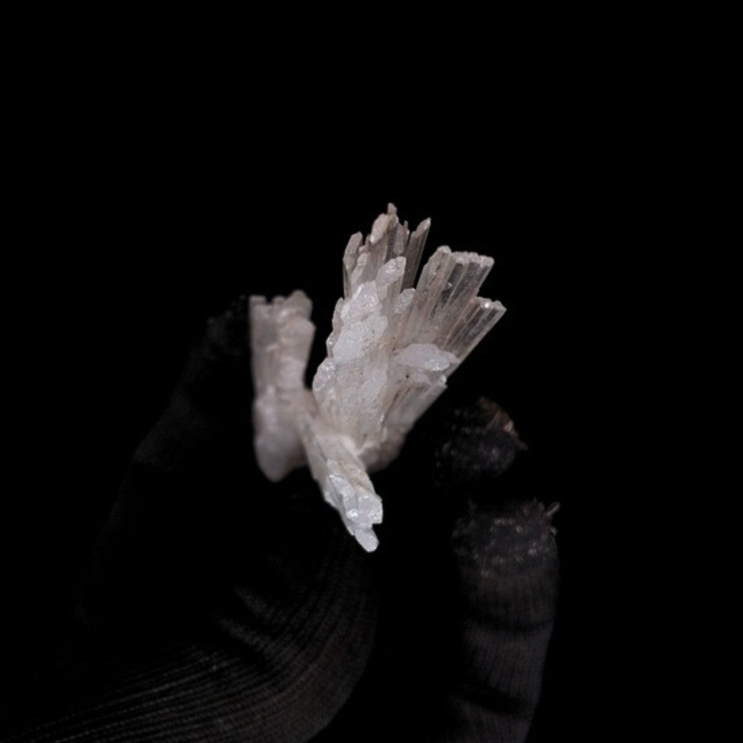 Natural Scolecite Crystal Cluster Reiki Chakra Vastu Healing Stone26g 10x3x2 Cm